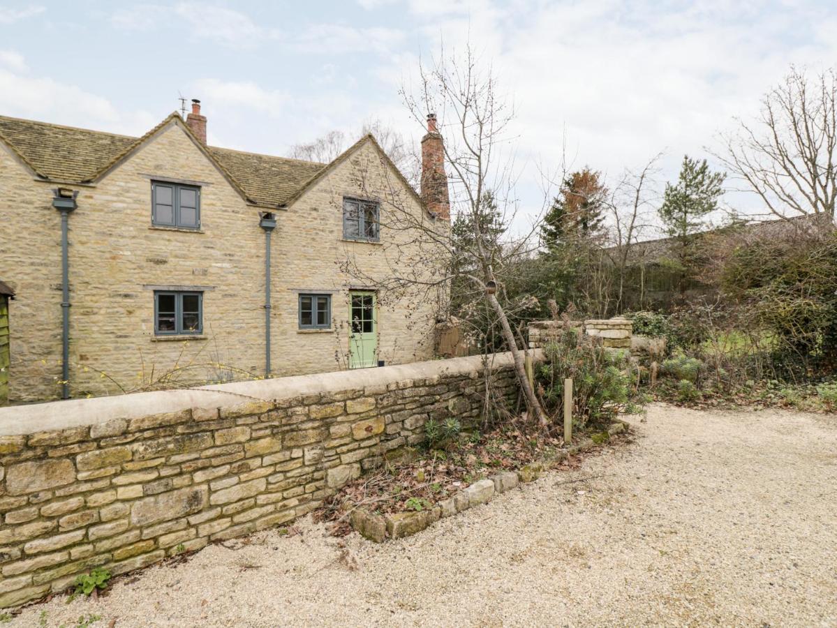 High Cogges Farm Holiday Cottages Witney Eksteriør billede