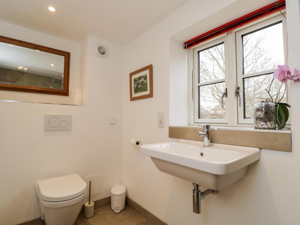 High Cogges Farm Holiday Cottages Witney Eksteriør billede