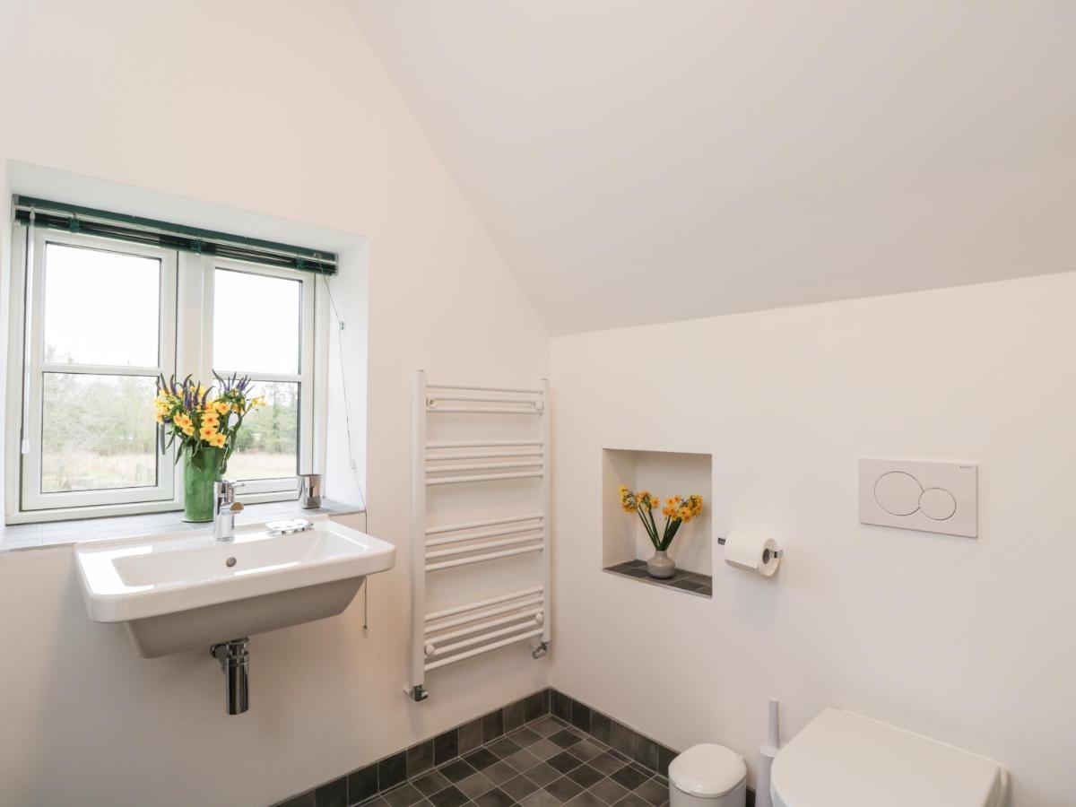 High Cogges Farm Holiday Cottages Witney Eksteriør billede