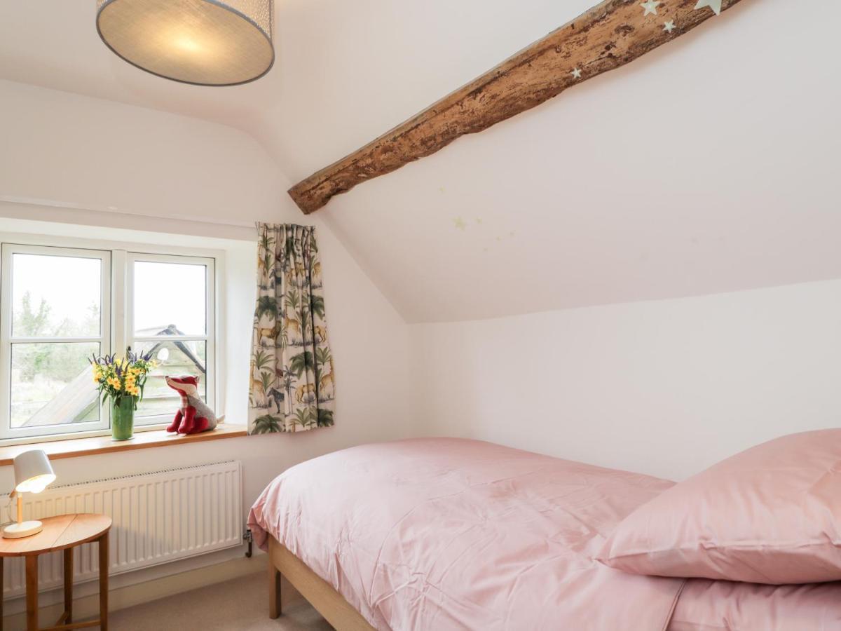 High Cogges Farm Holiday Cottages Witney Eksteriør billede
