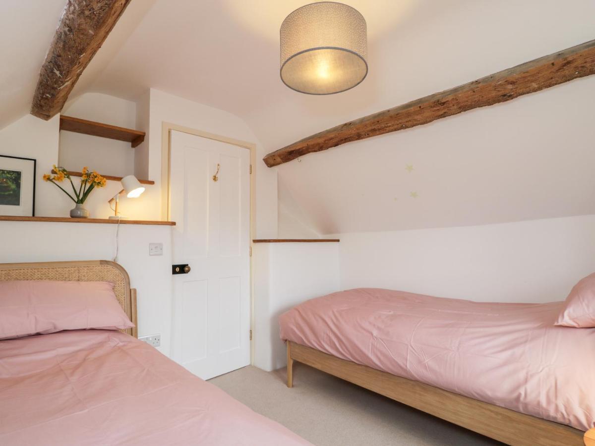 High Cogges Farm Holiday Cottages Witney Eksteriør billede