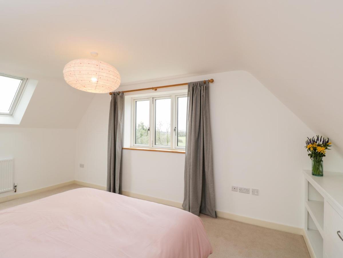High Cogges Farm Holiday Cottages Witney Eksteriør billede